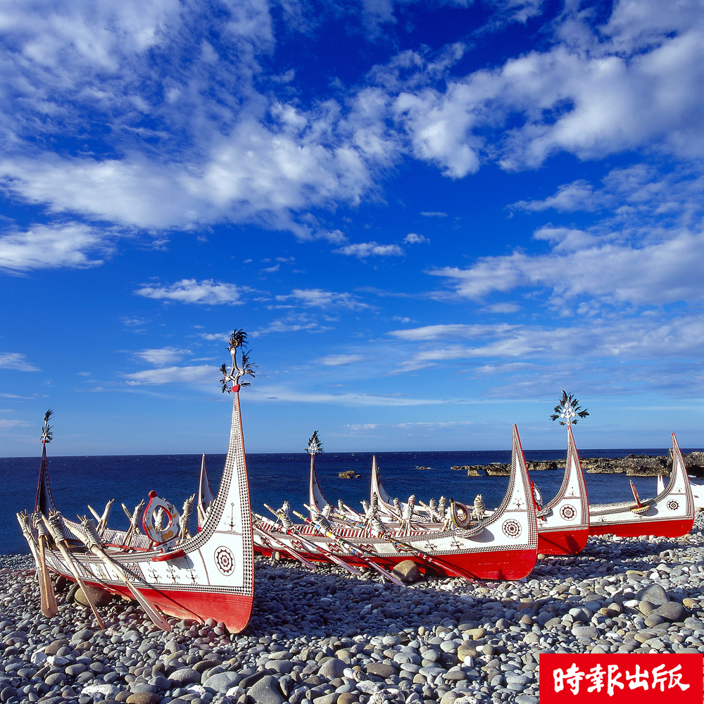 蘭嶼,曙光,東清灣,發呆亭,拼板舟,玉女岩,青青草原,跨年