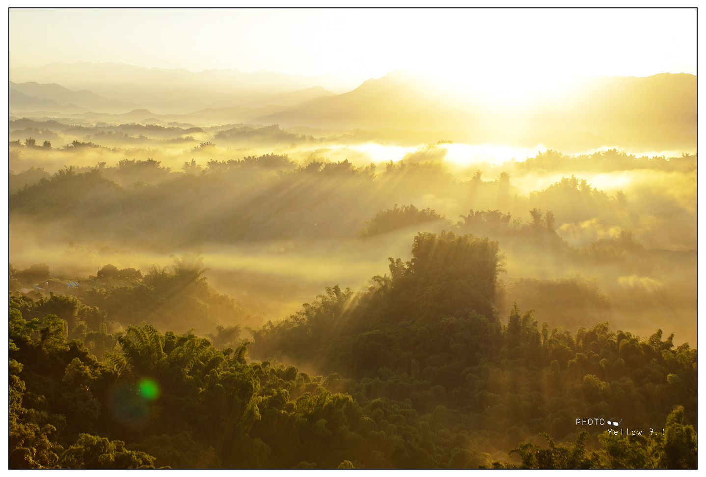 二寮日出,岡林國小,月世界觀光旅遊服務中心,左鎮岡林長老教會,水泥管屋,帳篷露營,攝影聖地,台南,左鎮,二寮,住宿,露營,日出,攝影,拍照
