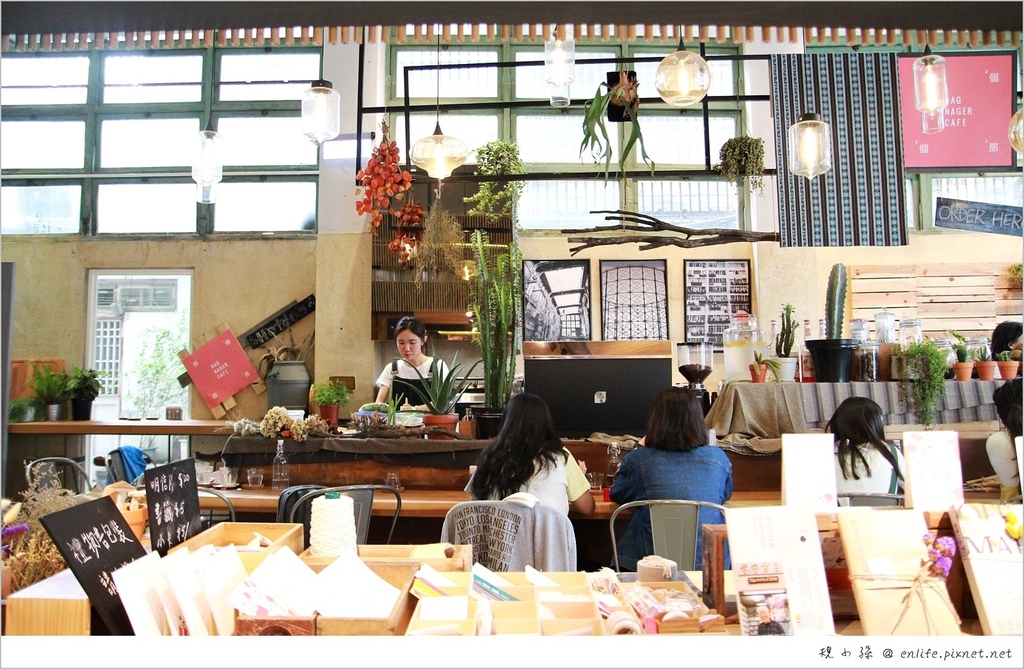 承億小鎮慢讀,檜意森活村,承億文旅桃城茶樣子,文化夜市,林聰明砂鍋魚頭,夢露冰菓室,文青小旅行,嘉義,承億文旅,那個那個,早午餐,IG,文青,instagram,打卡,桃城茶樣子,讀書人文化廣場,書店,夢露冰菓