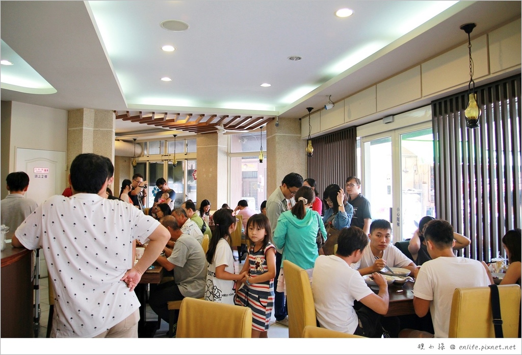 牛排麵,牛肉麵,親子家庭,高CP值,套餐,學區美食,台中美食,牧穀禾牛牛排麵,CP值,中國醫藥大學,一中街,台中,餐廳,牛肉