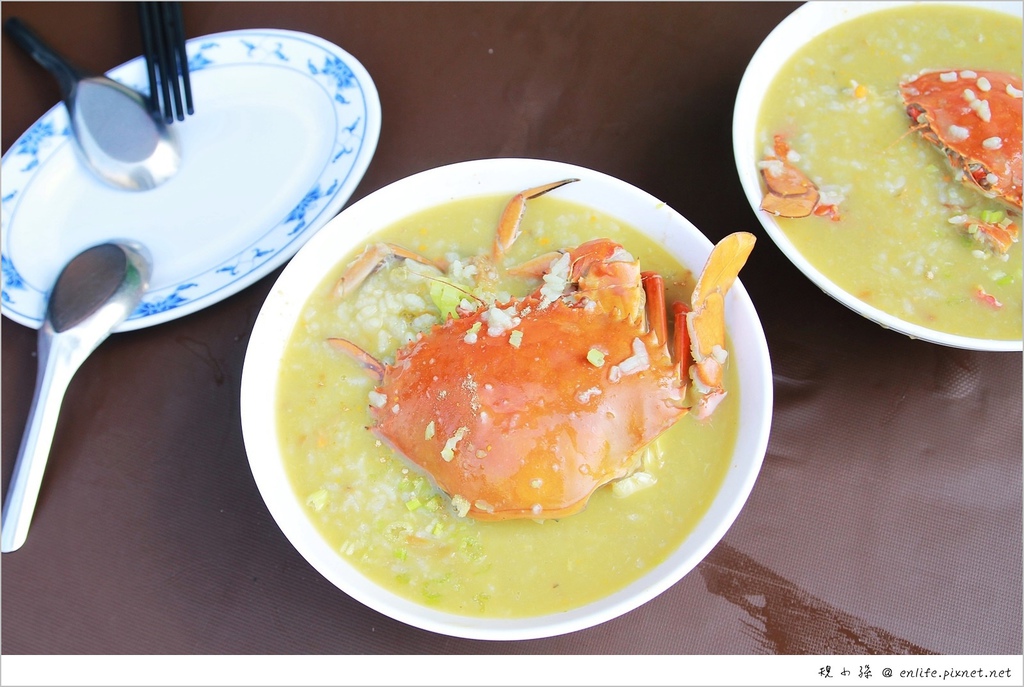 台南,安平市場,阿美螃蟹粥,蔡家安平粉粿,古早味,海鮮,台灣美食,安平,小吃,冰品,魚湯,instagram,打卡,IG,粉粿冰,古早