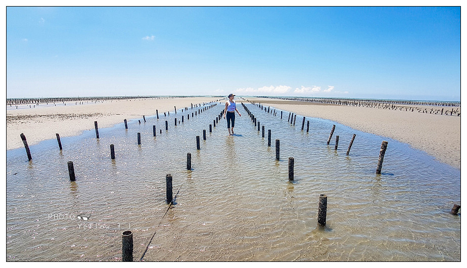 蔡牽海盜村,外傘頂洲,烤蚵,撈海菜,摸蛤仔,釣魚,巨無霸海鮮肉圓,台南,沙洲,台61線,一日遊,二日遊,行程,向禾休閒漁場,鰲鼓溼地,東石漁人碼頭,嘉義,無人島,布袋,新厝仔,高跟鞋教堂,布袋文創HOTEL,地景彩繪,3D,海洋