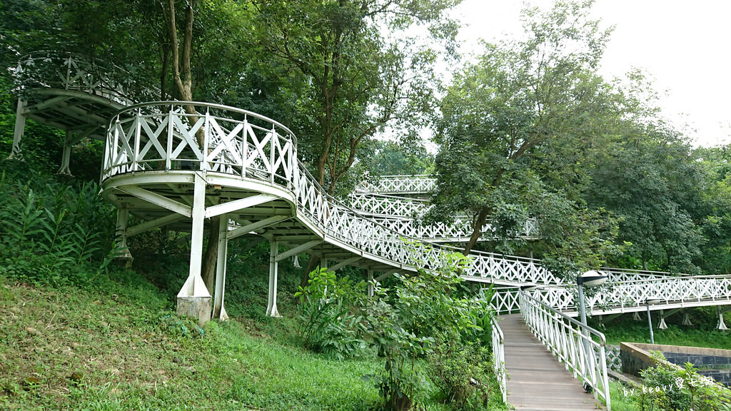 竹崎親水公園,野薑花仙子步道,天空走廊,杜鵑花仙子步道,兒童戲水區,弘景橋,千禧橋,嘉義,打卡,拍照,IG,天空步道,親子,步道,竹崎車站,瀑布,吊橋,觀光工