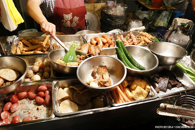 蜜汁燒烤,霧峰夜市,地瓜球,木瓜牛奶,雞肉串,香腸,甜不辣,台中,燒烤,5元蜜汁燒烤,平價,CP值,勇 蜜汁燒烤