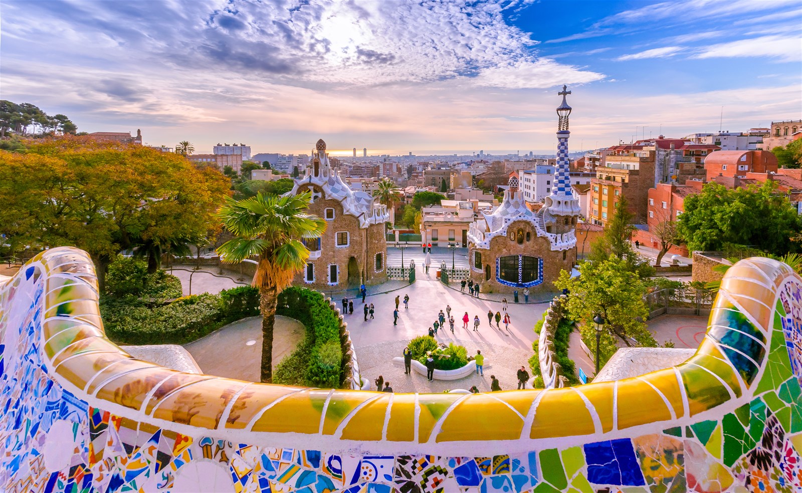 聖家堂,奎爾公園,米拉之家,巴特婁之家,蘭布拉大道,加泰隆尼亞音樂宮,主教座堂,歐洲,西班牙,巴塞隆納,文森之家,巴塞隆納攻略,懶人包,巴塞隆納自由行,捷運,博物館,動物園