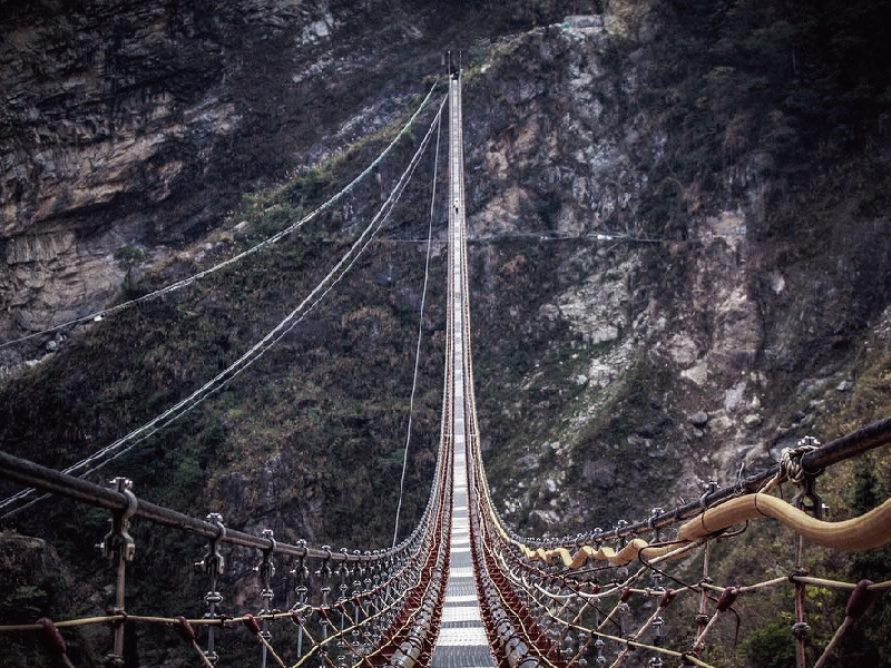 雙龍吊橋,南投縣,雙龍瀑布,信義鄉,莫拉克風災,天時登山步道,懸吊橋,南投,信義,吊橋,打卡,拍照,IG,步道,登山