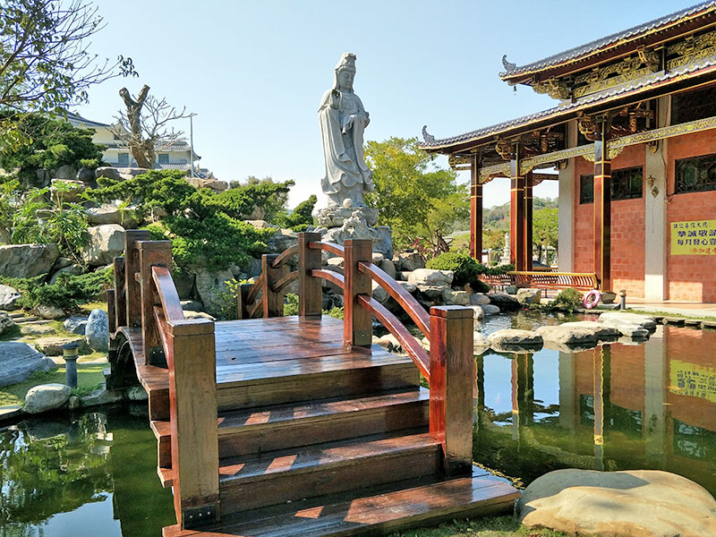 苗栗,佛頂山朝聖寺,三義道場,佛像藝術,寺廟建築,宗教場所,石雕觀音,三義,佛頂山,朝聖寺,小百岳,琉璃