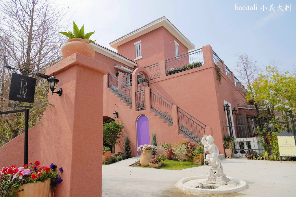 Bacitali小義大利,台中餐廳,歐風建築,網美打卡,義大利麵,南屯區,海鮮料理,台中,南屯,Bacitali,小義大利威尼斯宮,打卡,拍照,城堡,異國風