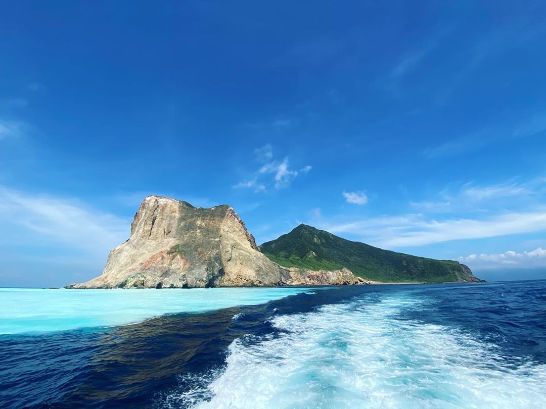 龜山島,牛奶海,宜蘭賞鯨,龜山八景,SUP,401高地,觀音乘龍像,宜蘭,登島,賞鯨豚