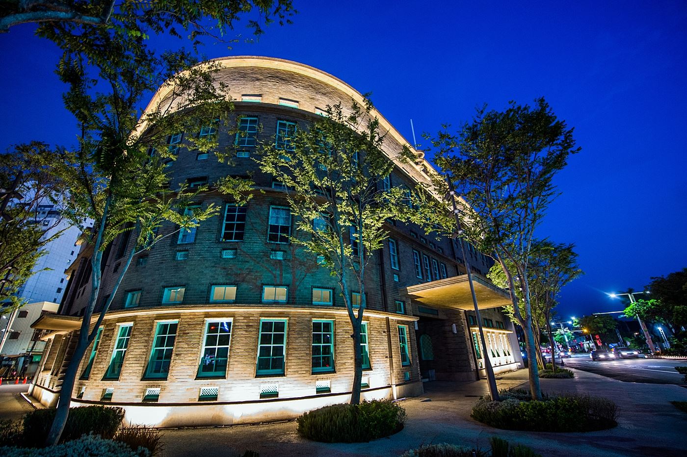 嘉義市立美術館,嘉義文化創意產業園區,臺灣花磚博物館,森林之歌,檜意森活村,嘉義舊監獄,阿里山森林鐵路車庫園區,嘉義,美術館,懶人包,車站,鐵道,博物館,公園,古蹟,文創園區