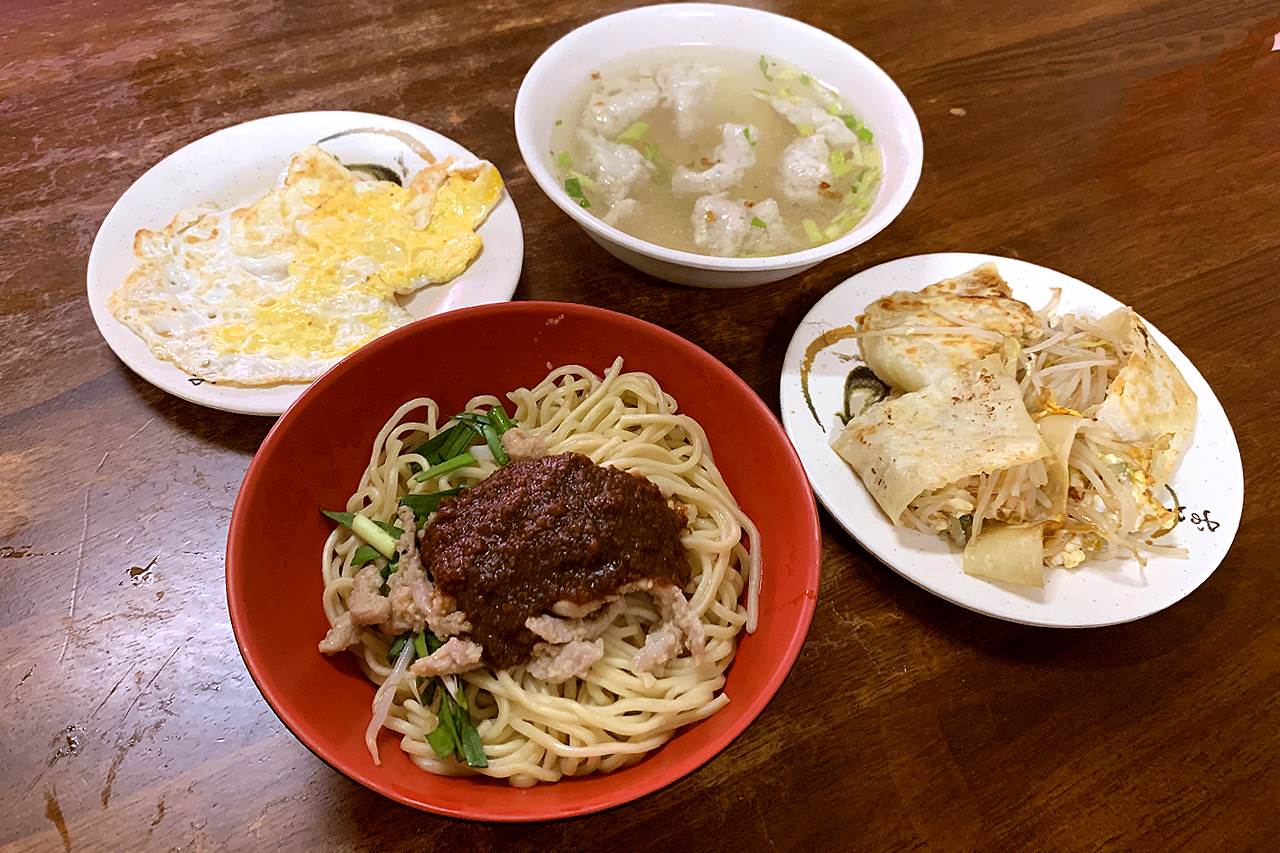 28乾麵,光明小吃店,新竹美食,中式早午餐,竹北美食,乾麵,經濟美食,新竹,竹北,平價美食,餐廳,早午