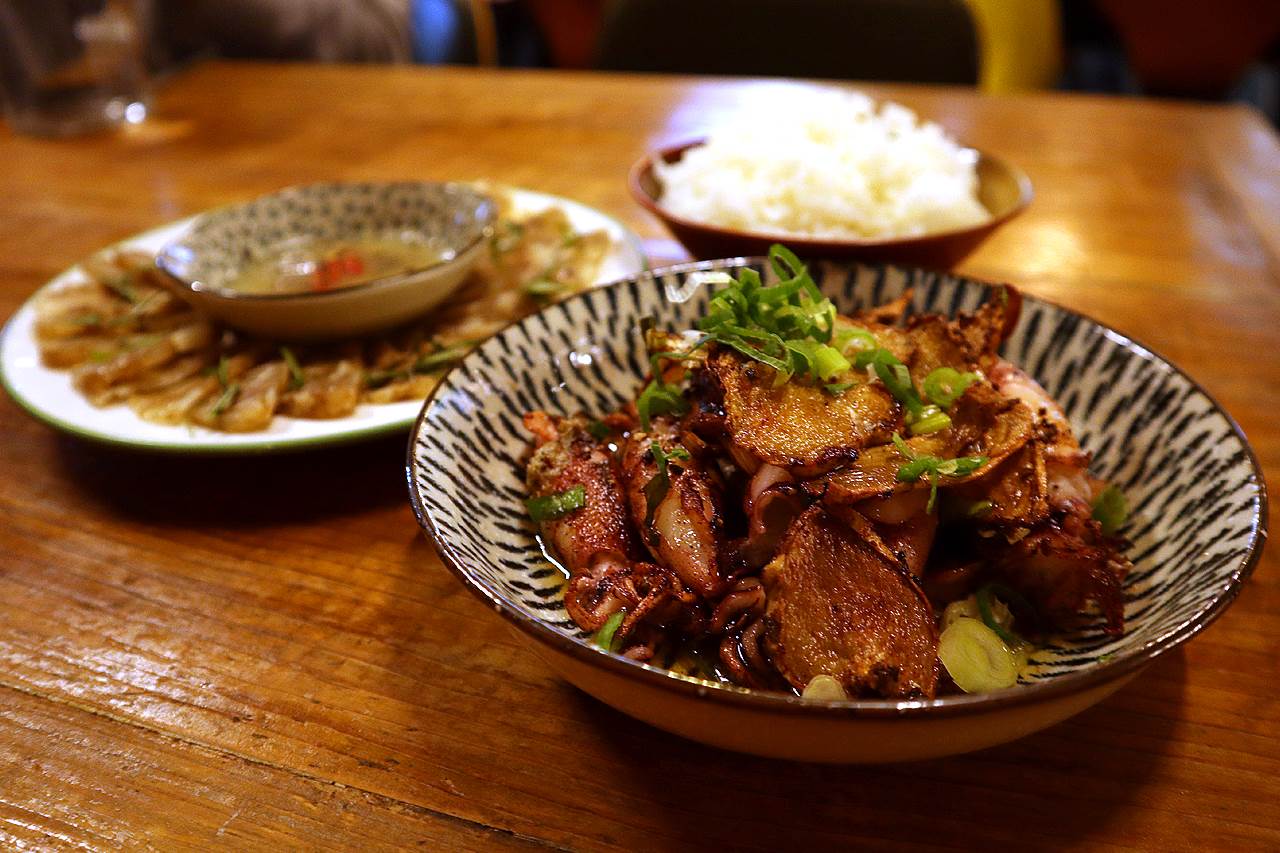 九份,食不厭,薑片小卷,法式豬肉凍,酒蒸蛤蜊,泰式料理,台灣美食,新北