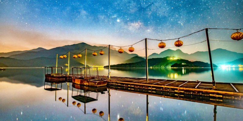 觀星景點,合歡山,暗空公園,陽明山擎天崗,日月潭蔣介石碼頭,阿里山小笠原觀景台,嘉明湖,台北,南投,嘉義,台東,大波池,阿里山,小笠原觀景台,日月潭,蔣介石碼頭,杉林溪生態度假園區,陽明山,擎天崗,觀星