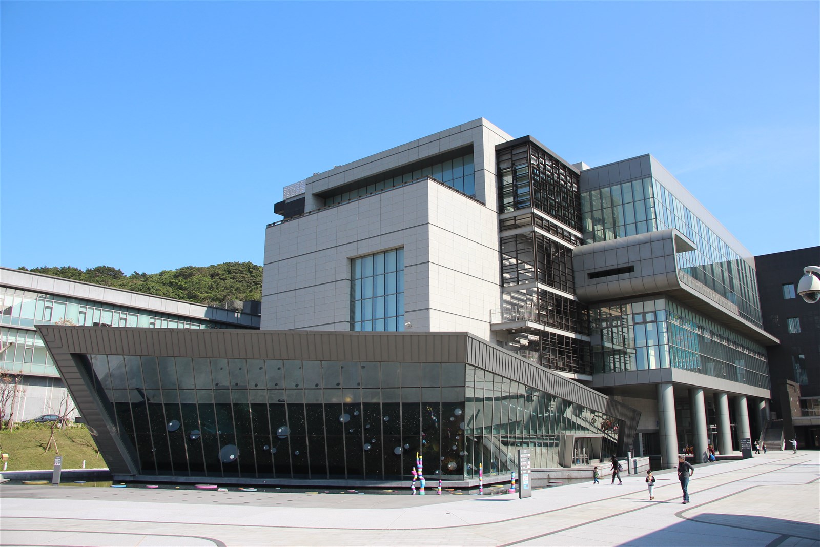 國立海洋科技博物館,八斗子潮境公園,正濱漁港彩色小屋,基隆夜市,築夢南極生態藝術特展,海洋嘉年華趣味海洋生物特展,8K海洋劇場,基隆,展覽,親子,漁港
