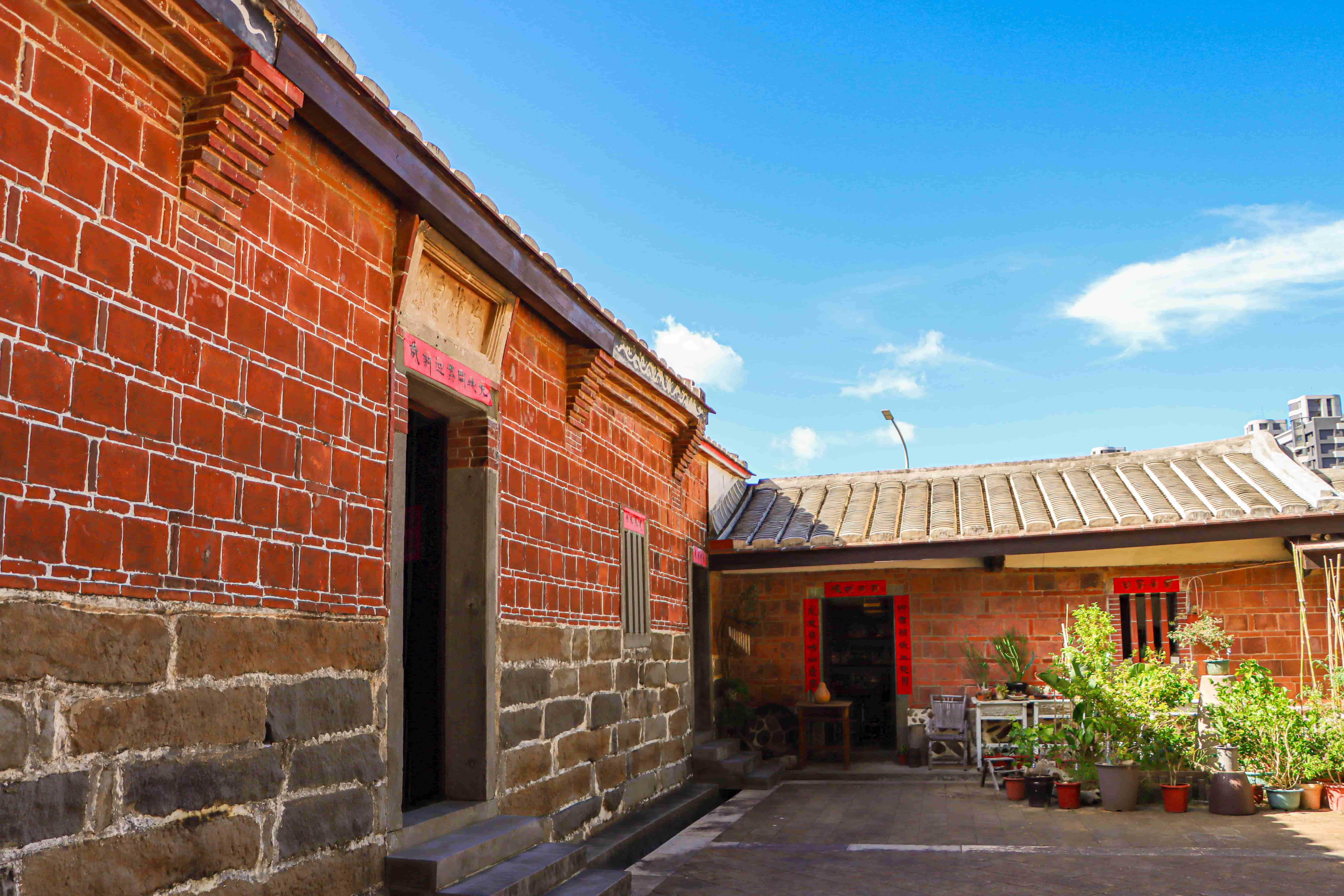 淡水天元宮,烏來瀑布,淡海輕軌,雲仙樂園,公司田溪程氏古厝,鴨鴨地景藝術展,2023新北燈會,新北,新北景點,走春景點,新北走春,滬尾櫻花大道,賞櫻,景點,烏來,燈會,輕旅行,三重,蘆洲,熊猴森樂園,新北鴨鴨地景藝術展,內洞森林遊樂