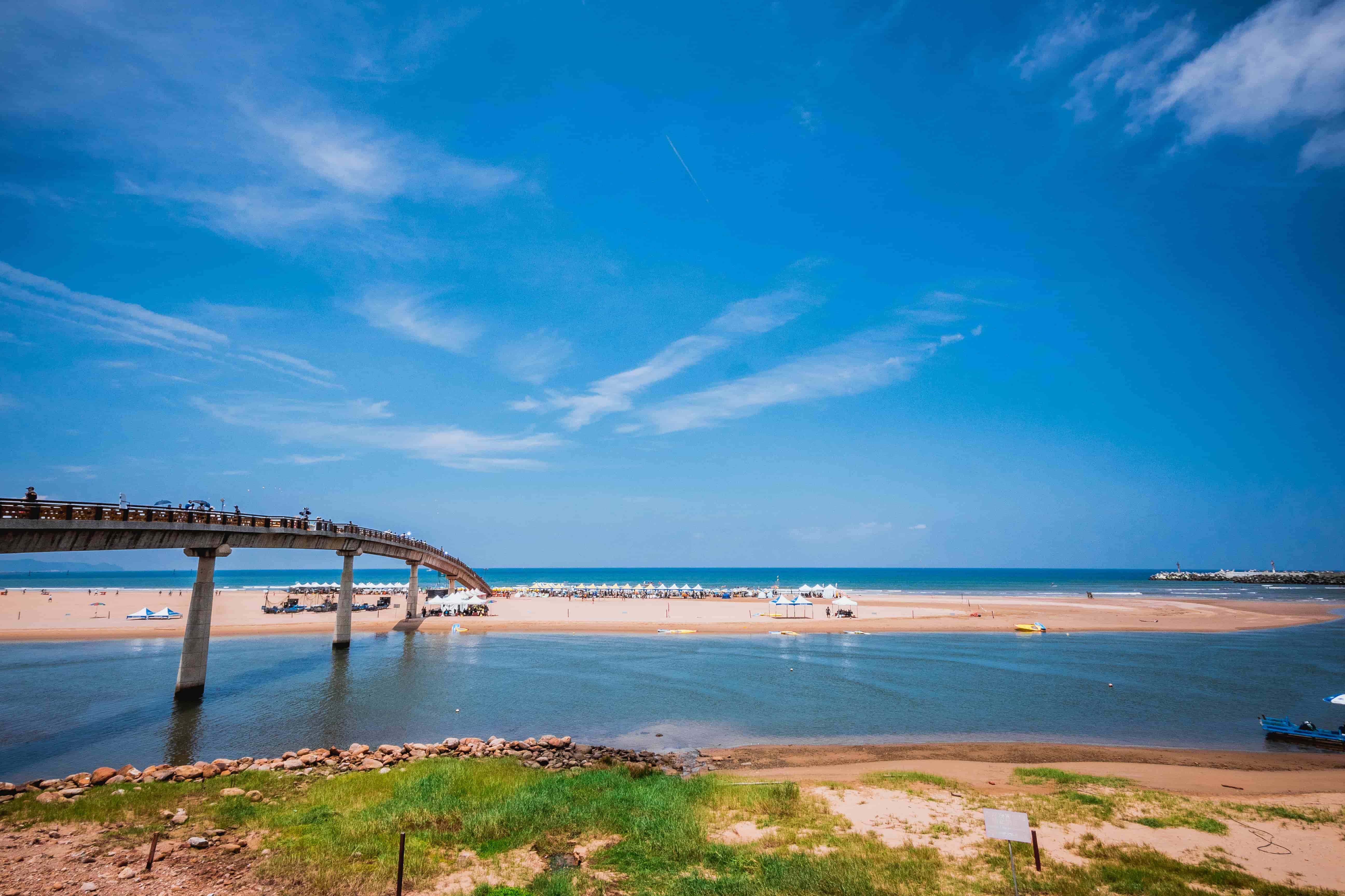 貢寮青春山海線,貢響山海祭,新北市觀光旅遊局,星光音樂會,海風瑜珈,東北角築夢之旅,福隆國際沙雕藝術季,新北,貢寮,衝浪,文青,市集,青春山海線—貢響山海