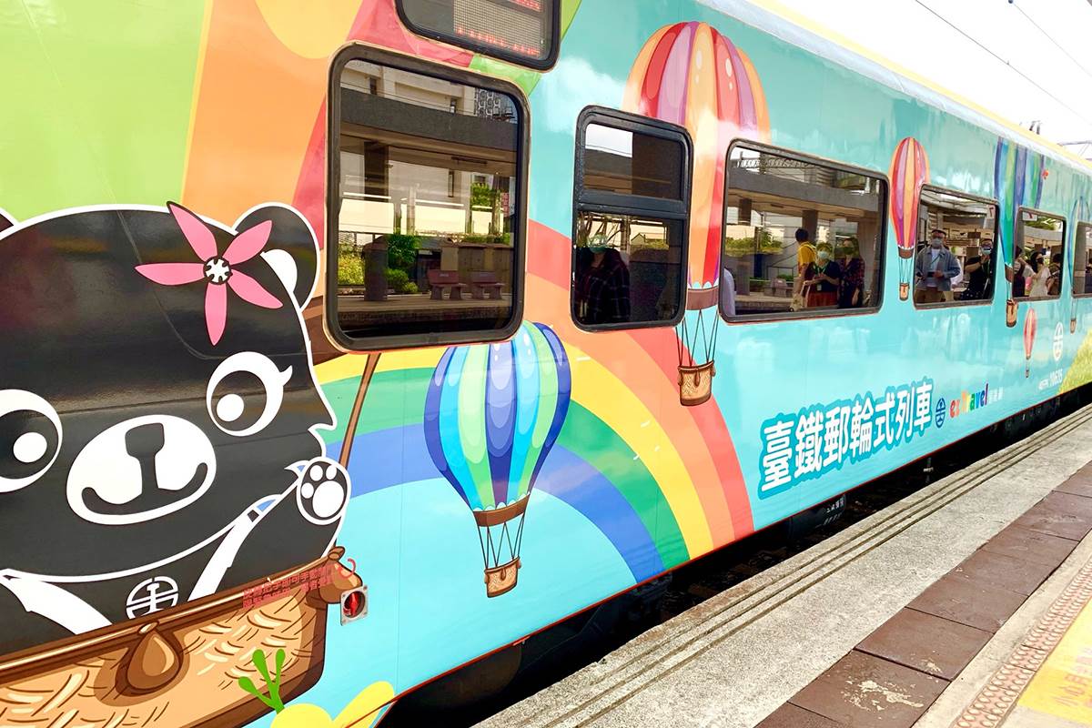 郵輪式列車,易遊網,清水地熱,理想大地渡假飯店,七星潭,潮州鐵道園區,阿里山,台鐵,限時優惠,鐵道慢旅