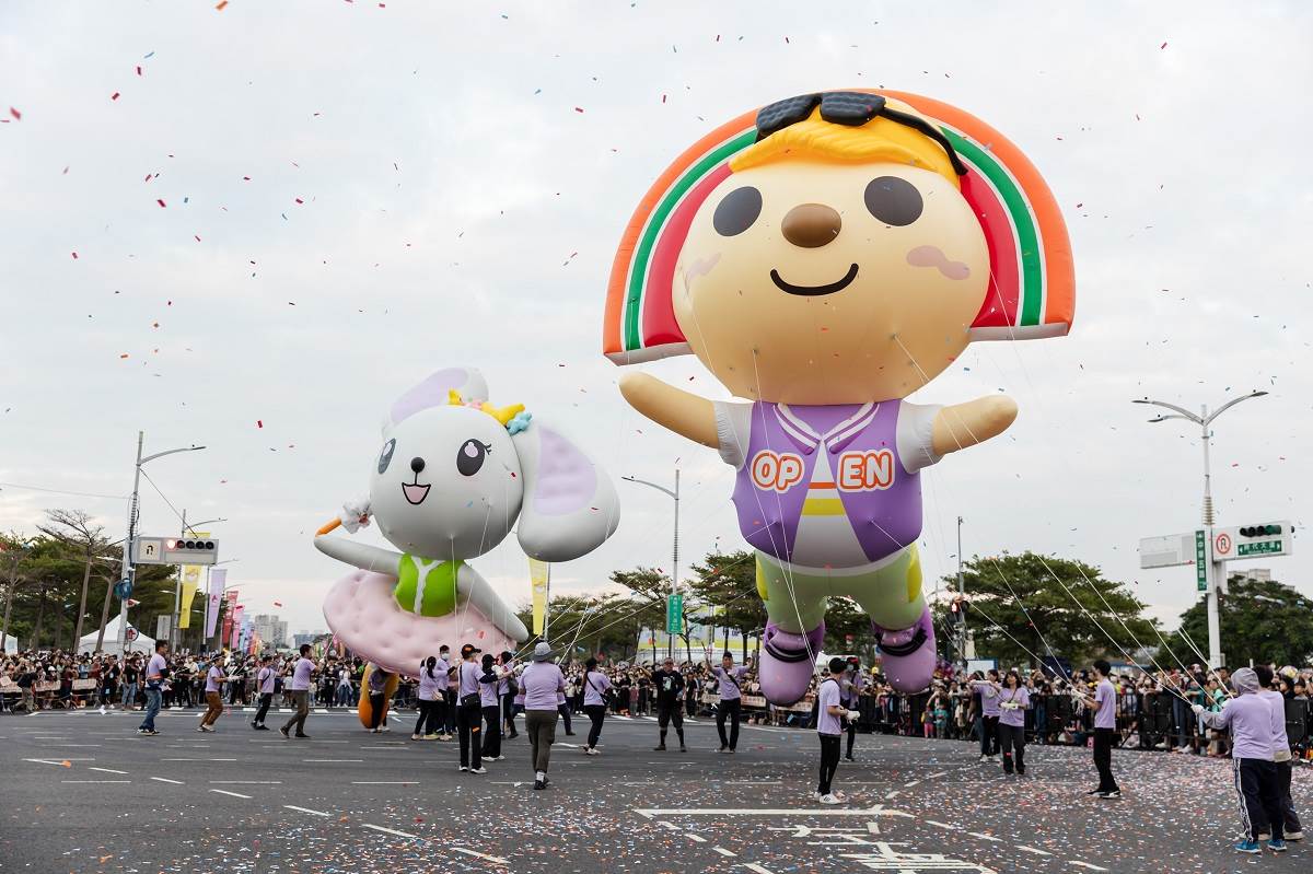 7ELEVEN,711,TAIPEI12elve,OPEN大氣球遊行,OPEN將,OPEN Urban Sports Festival親子運動嘉年華,超人力霸王,高雄活動,高雄快閃店