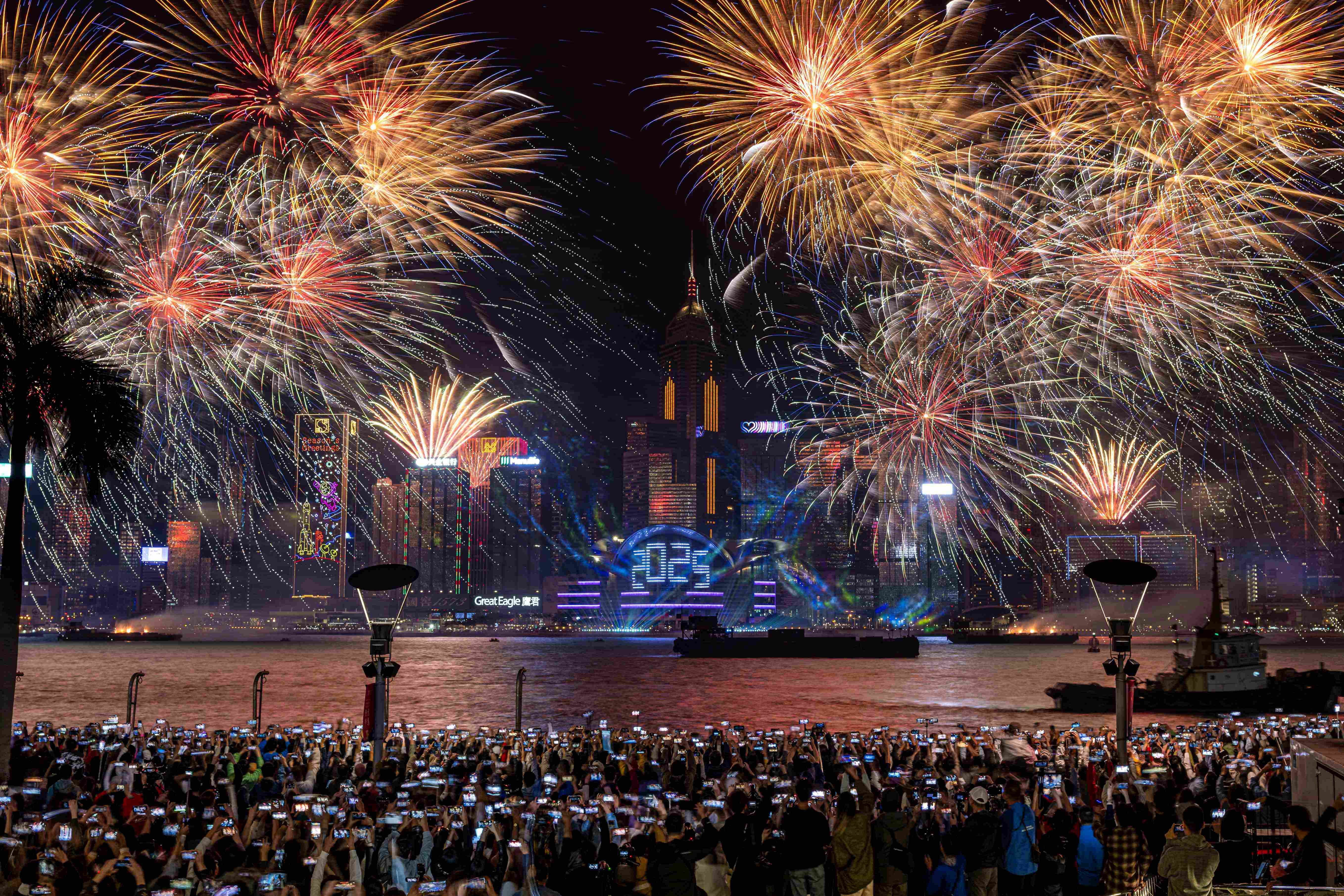 維多利亞港,香港跨年煙火,香港跨年,2025跨年,跨年活動,2025跨年煙火,2025跨年活動,跨年,香港跨年倒數