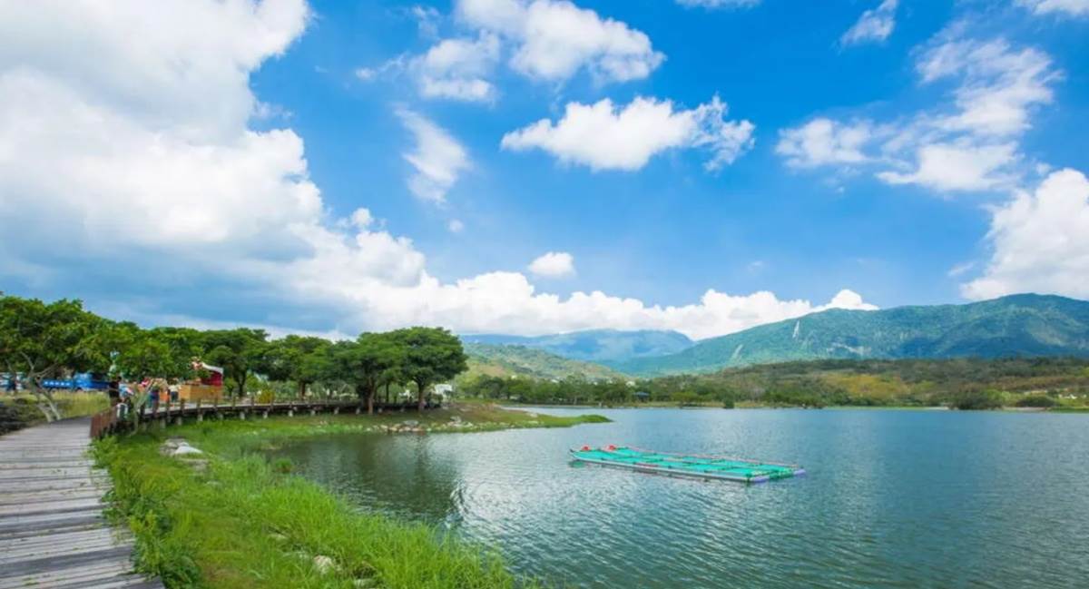 台東縣立圖書館空間亮點、設施與借書攻略一次看 ,,