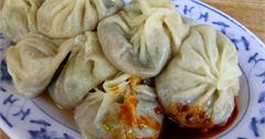 全台人氣小籠包第三名及大排長籠獎：正好鮮肉小籠包