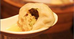 行家都知！吃絲瓜小籠湯包 來盛園就對了