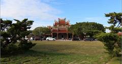 ▋美食旅遊▋台南佳福寺:全台最長滾輪式溜滑梯+巷弄隱藏版美食:百年老店大腸粥~免門票/戶外活動/休閒娛樂/烤肉野餐/親子遊/兒童樂園/必吃美食/台南一日遊