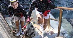  小袖海岸北限海女の里｜岩手縣日本 –風景秀麗寧靜的海岸，日劇小海女的拍攝場地，欣賞海女潛水表演，品嚐現撈的海膽