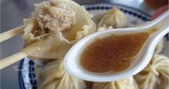 彰化｜秀水手工湯包：網友評論媲美彰化版鼎泰豐，一口咬下湯汁狂流！