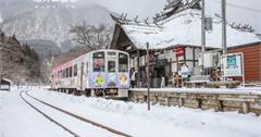 日本福島｜茅草屋造型特色湯野上溫泉駅，日本百大神秘小站