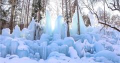 日本岐阜高山｜秋神溫泉氷点下の森：冬季限定祭典，冰藍巨浪宛若冰雪奇緣夢幻冰瀑