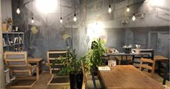 【台北】「老少校咖啡 Old Major Coffee(公平貿易咖啡豆/創意特調/麻糬鬆餅/躺椅座位/不限時/近捷運中山國小站)」