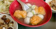 台南．北區│小北觀光夜市的美食．阿富海產粥、肉燥飯