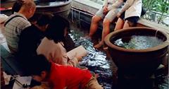 【宜蘭礁溪免費溫泉】湯圍溝公園，免費足湯泡腳，溫泉魚去角質，情侶親子一日遊好去處