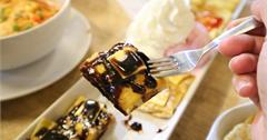 清邁尼曼路美食│Guu Fusion Roti 香蕉煎餅專賣：數十種鹹甜口味Roti超人氣推薦！