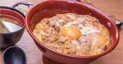林口三井OUTLET美食推薦，日本最高金賞親子丼，來自名古屋的超人氣親子丼！鳥開親子丼