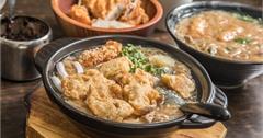 台北萬華│龍山寺美食推薦，滿出來了，超浮誇七種配料魔霸麵線！賴桑透抽蚵仔麵線