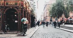 【愛爾蘭】都柏林五大必訪酒吧推薦，Temple Bar 以外的音樂場景，都柏林人晚上都到這裡 Chill！