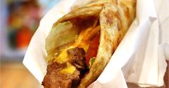 台南｜夜市限定捲餅！一週只賣2天，外酥內軟料多實在