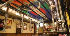 台南最狂日式居酒屋，竟然連大阪地標固力果跑跑人都搬進店：nest炭火燒肉專門