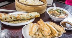 台北｜頂好紫琳蒸餃館：台北東區美食，東區老字號平價小吃，無時無刻都人氣爆棚！