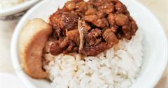 彰化｜阿章爌肉飯：無肉不歡！肥而不膩的爌肉～銅板價格的美食！