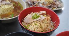 花蓮│玉里麵，60年以上營業歷史，在地排隊經典老店，樸實無華的家常美味~