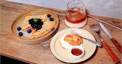 台北│Buloo Cafe，道地法式薄餅自製果醬、古亭站韓系文青風咖啡店