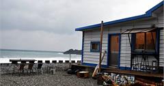 台東│烏石鼻沙灘的海邊咖啡小屋 嘎嘎烏賴賴有咖啡甜點音樂還有療癒的空間