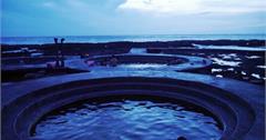 綠島│不用出國就能泡到世界級海底溫泉「朝日溫泉」 