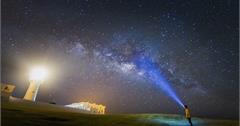 屏東｜鵝鑾鼻燈塔：墾丁最佳觀星地點！必拍打卡點推薦，交通、門票、順遊景點懶人包