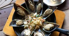 花蓮美食｜原醉酒餐館｜原民美食馬告淡菜、刺蔥海鮮香氣超逼人