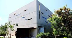 花蓮｜本來食藝空間民宿：以為博物館？清水模挑高設計彷彿私人招待所！