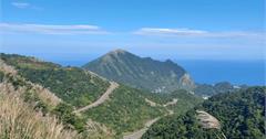 新北｜秋芒翻飛九份山城，捕捉浪漫秋日之旅